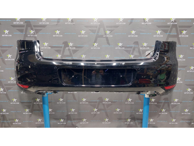 Бампер задній у зборі 5K6807421 Volkswagen Golf 6 хетчбек бу